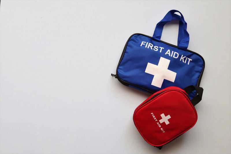How to Make a Dental First Aid Kit